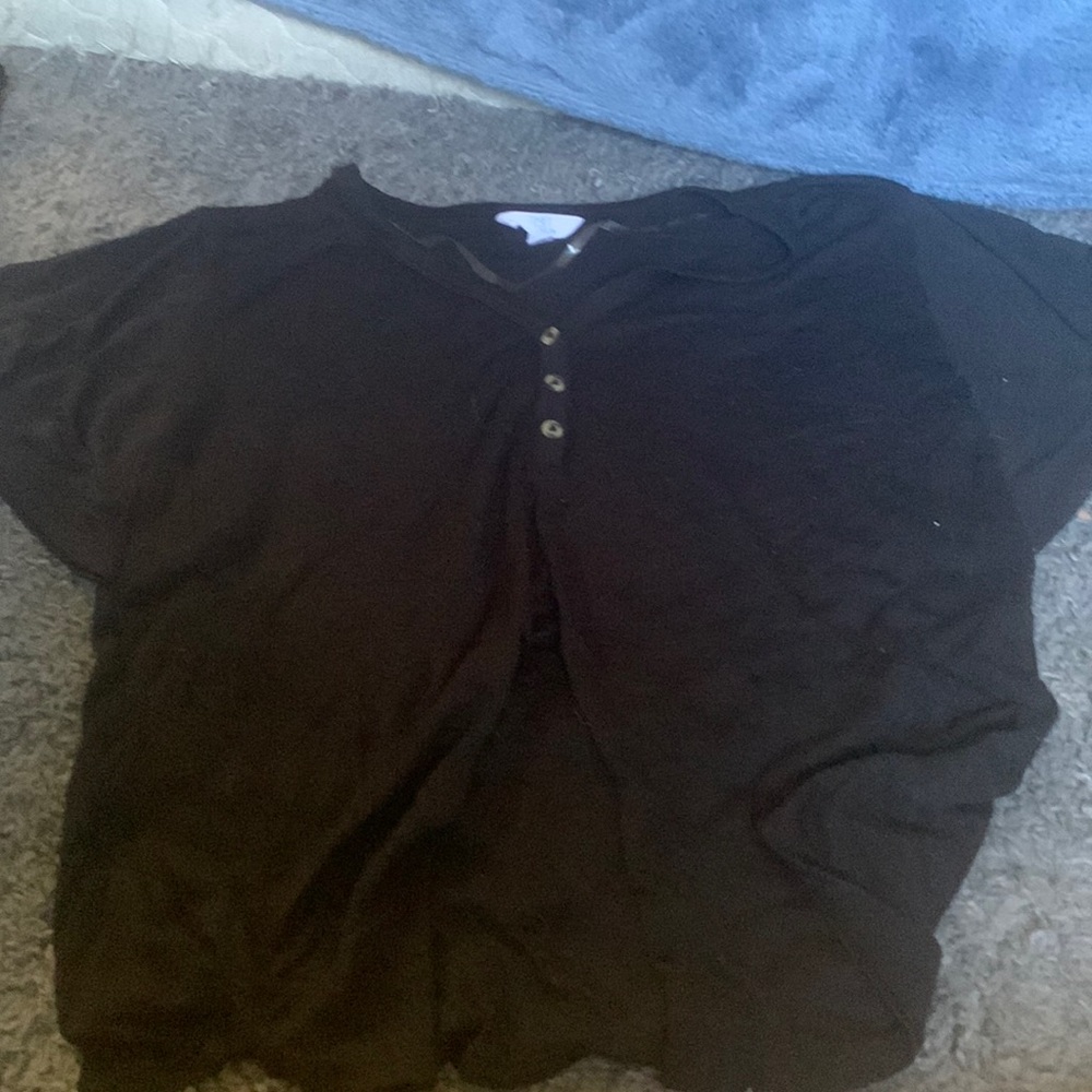 Short sleeve
